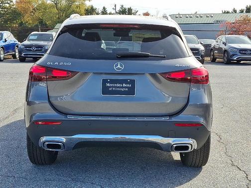 2026 Mercedes-Benz GLA 250 Base 4MATIC