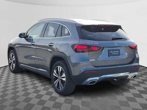 2026 Mercedes-Benz GLA 250 Base 4MATIC