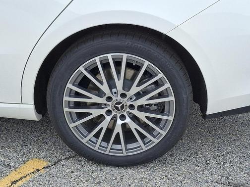 2025 Mercedes-Benz CLA 250 Base 4MATIC