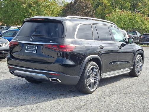 2026 Mercedes-Benz GLS 450 4MATIC