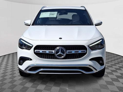 2025 Mercedes-Benz GLA 250 Base 4MATIC
