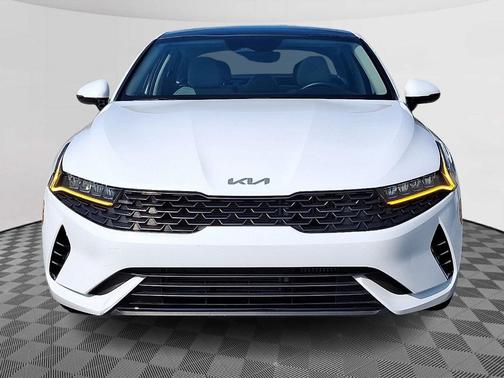 2022 Kia K5 EX