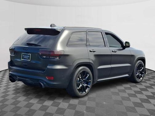 Diamond Black 2021 Jeep Grand Cherokee SRT