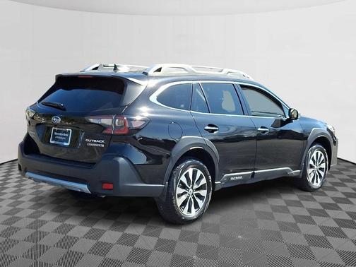 2025 Subaru Outback Touring XT