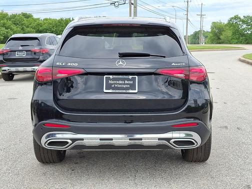 Black 2026 Mercedes-Benz GLC 300 Base 4MATIC
