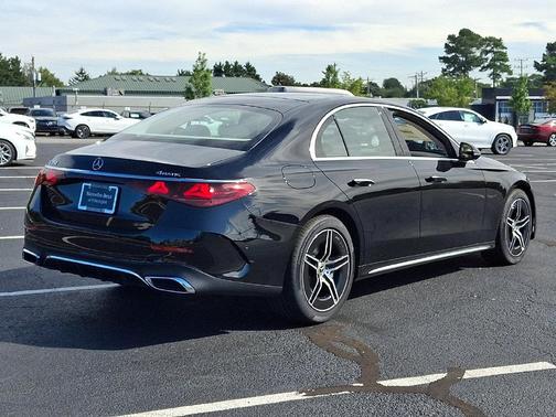 Black 2027 Mercedes-Benz E-Class 350
