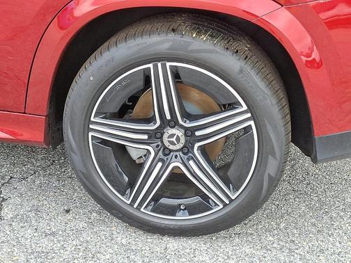 2025 Mercedes-Benz GLE 450 4MATIC