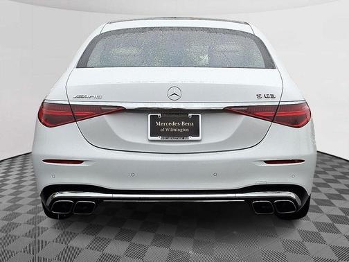2026 Mercedes-Benz AMG S 63 E Base