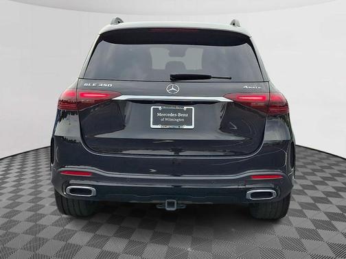 Obsidian Black Metallic 2026 Mercedes-Benz GLE 350 Base 4MATIC