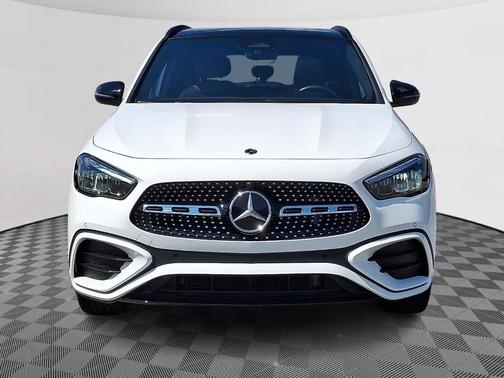 2025 Mercedes-Benz GLA 250 Base 4MATIC