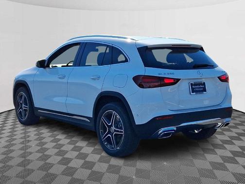 Polar White 2026 Mercedes-Benz GLA 250 Base 4MATIC
