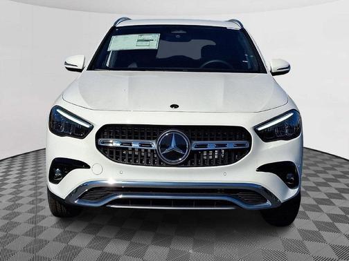 Polar White 2026 Mercedes-Benz GLA 250 Base 4MATIC