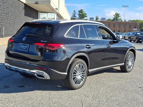 2026 Mercedes-Benz GLC 300 Base 4MATIC