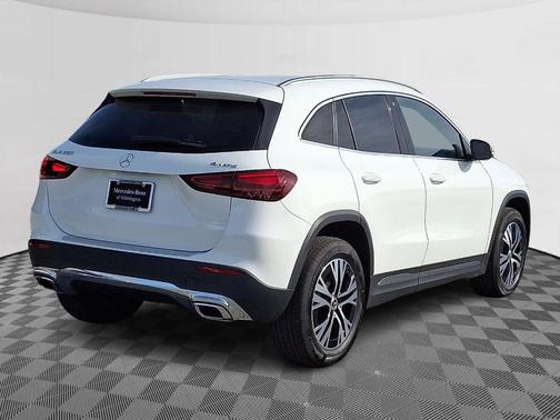 2025 Mercedes-Benz GLA 250 Base 4MATIC
