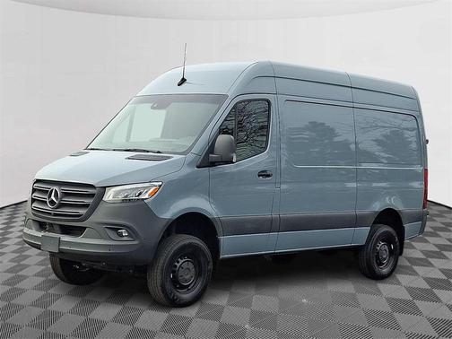 2024 Mercedes-Benz Sprinter 2500 ROOF