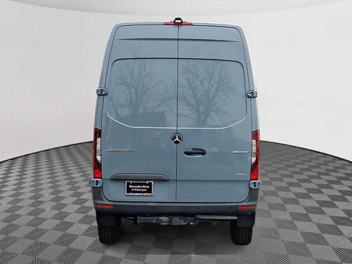 2024 Mercedes-Benz Sprinter 2500 ROOF