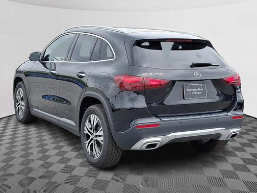 2025 Mercedes-Benz GLA 250 Base 4MATIC