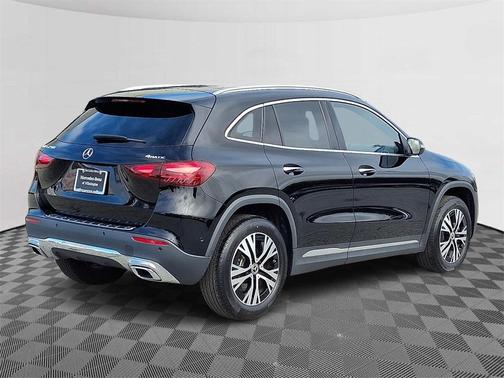 2025 Mercedes-Benz GLA 250 Base 4MATIC