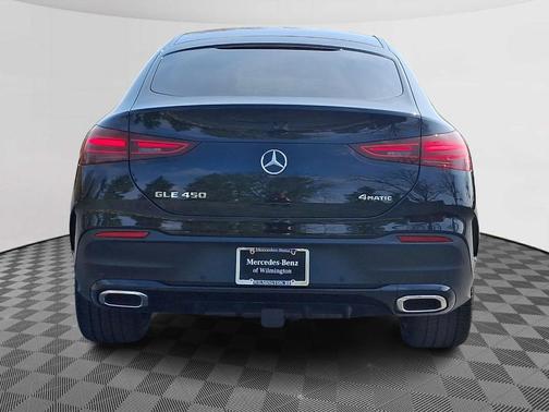 Black 2026 Mercedes-Benz GLE 450 4MATIC