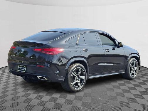 Black 2026 Mercedes-Benz GLE 450 4MATIC