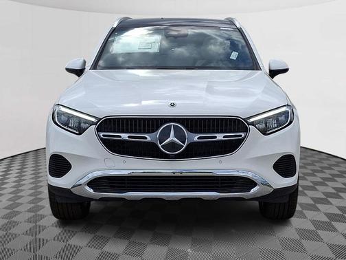 Polar White 2026 Mercedes-Benz GLC 300 Base 4MATIC