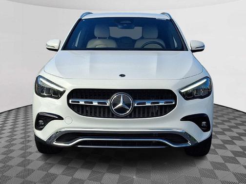 Polar White 2026 Mercedes-Benz GLA 250 Base 4MATIC