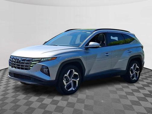 Shimmering Silver 2023 Hyundai TUCSON Limited