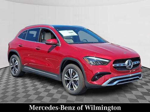 MANUFAKTUR Patagonia Red Metallic 2026 Mercedes-Benz GLA 250 Base 4MATIC