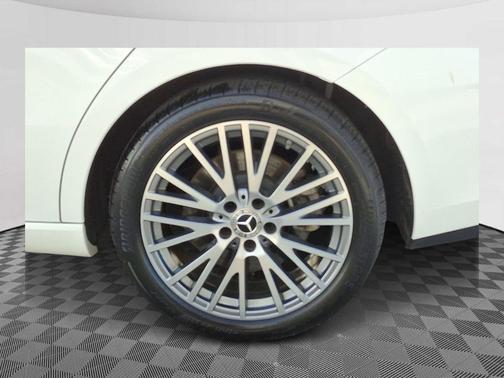 2025 Mercedes-Benz CLA 250 Base 4MATIC