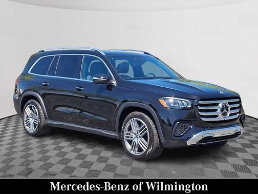 Black 2025 Mercedes-Benz GLS 450 4MATIC