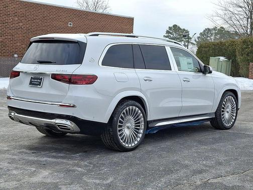 2026 Mercedes-Benz Maybach GLS 600 4MATIC