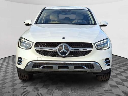 2022 Mercedes-Benz GLC 300 4MATIC Coupe