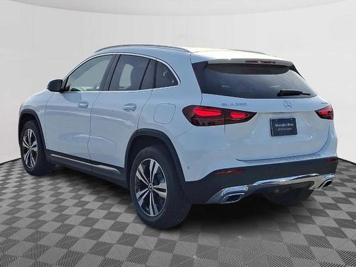 2026 Mercedes-Benz GLA 250 Base 4MATIC