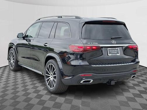 2025 Mercedes-Benz GLS 450 4MATIC