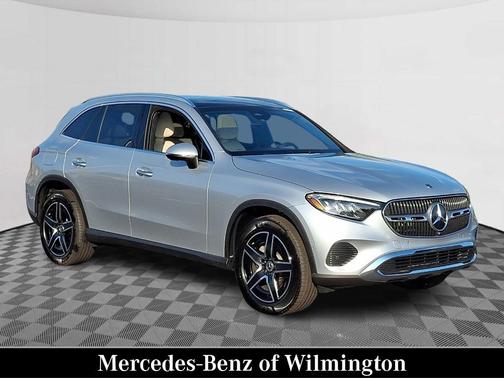 Cirrus Silver Metallic 2026 Mercedes-Benz GLC 300 Base 4MATIC