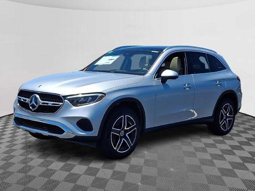 Cirrus Silver Metallic 2026 Mercedes-Benz GLC 300 Base 4MATIC