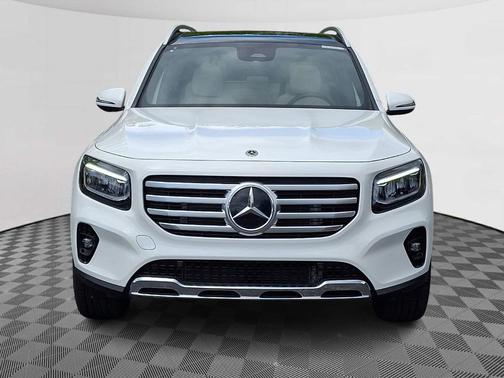 Polar White 2026 Mercedes-Benz GLB 250 Base 4MATIC