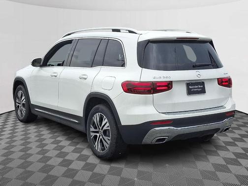 2026 Mercedes-Benz GLB 250 Base 4MATIC