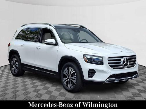 Polar White 2026 Mercedes-Benz GLB 250 Base 4MATIC
