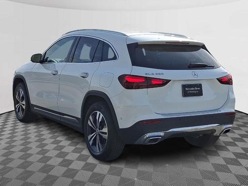 2025 Mercedes-Benz GLA 250 Base 4MATIC