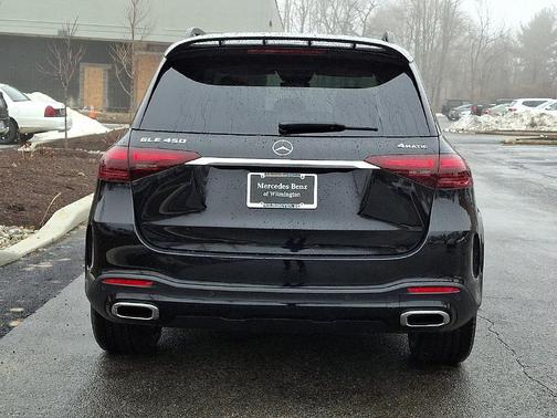 Obsidian Black Metallic 2026 Mercedes-Benz GLE 450 4MATIC