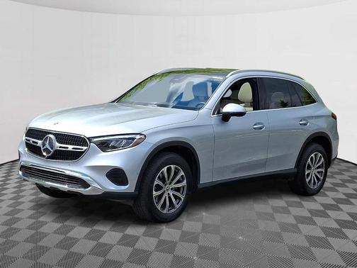 Cirrus Silver Metallic 2026 Mercedes-Benz GLC 300 Base 4MATIC