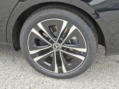 2025 Mercedes-Benz CLA 250 Base 4MATIC