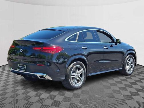 Obsidian Black Metallic 2026 Mercedes-Benz GLE 450 4MATIC