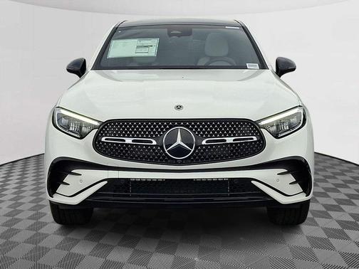 Polar White 2026 Mercedes-Benz GLC 300 Base 4MATIC