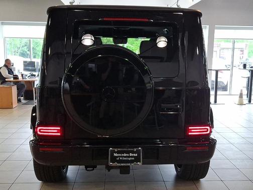 Obsidian Black 2026 Mercedes-Benz AMG G 63 Base
