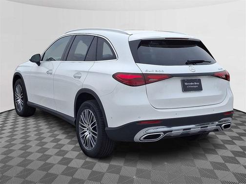 2025 Mercedes-Benz GLC 300 Base 4MATIC