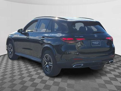 2026 Mercedes-Benz GLC 300 Base 4MATIC