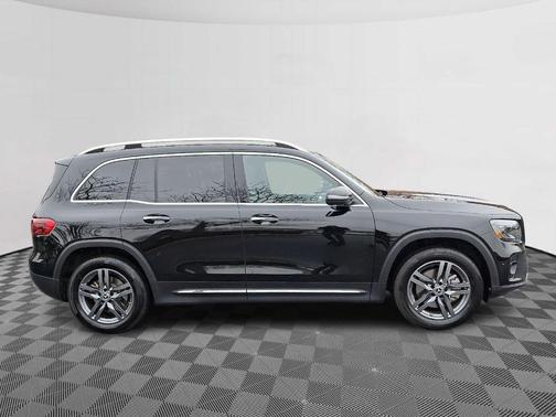2024 Mercedes-Benz GLB 250 Base 4MATIC