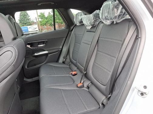 2025 Mercedes-Benz GLC 300 Base 4MATIC